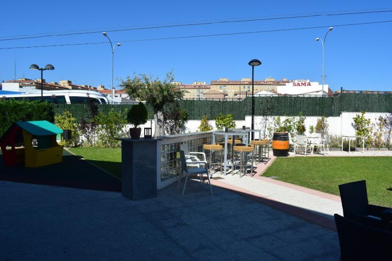 Hotel Bardo Recoletos Coco Σαλαμάνκα Εξωτερικό φωτογραφία